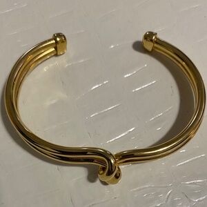 *Price Drop* Vintage 1950’s Crown Trifari Double Knot Cuff